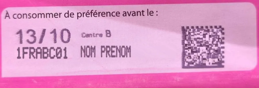 Zone imprimée d'une boîte : 13/10, Centre B, puis 1FRABC01 NOM PRENOM.